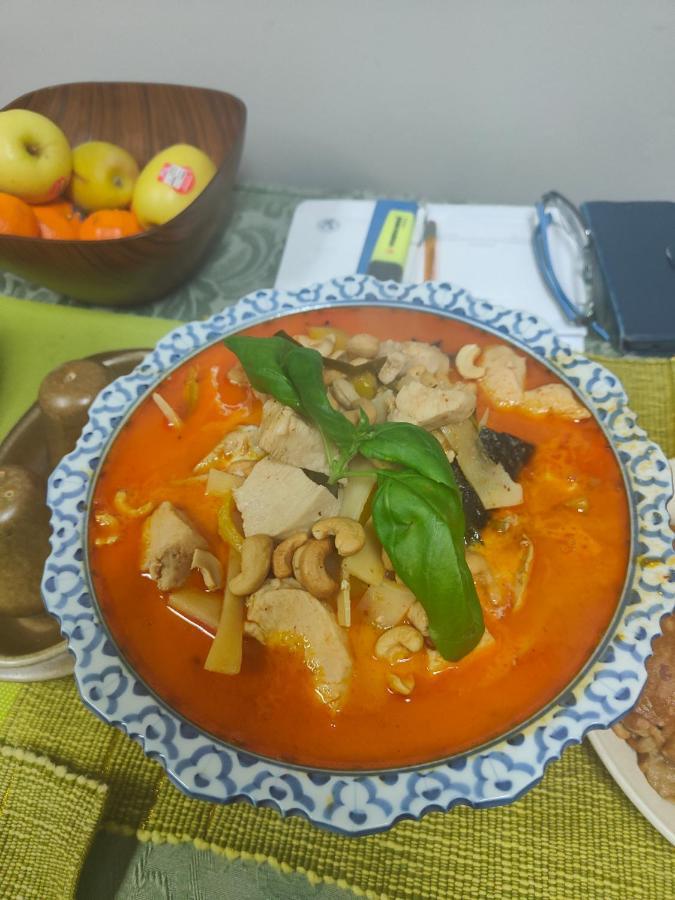 דירות המילטון Ruan Thai Bed And Coffee מראה חיצוני תמונה